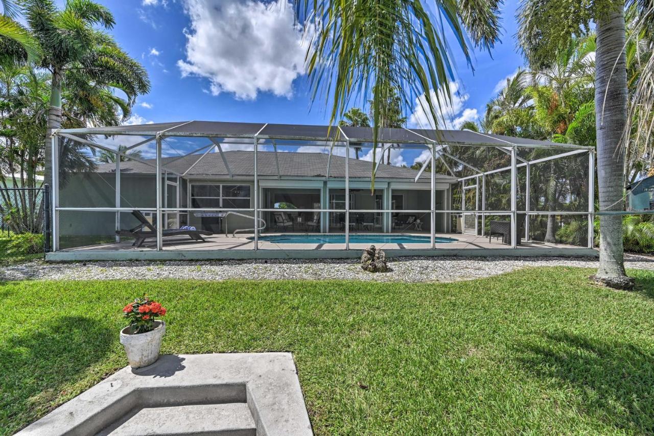 Villa Pet-Friendly Escape With Dock And Kayaks In Cape Coral Exterior foto