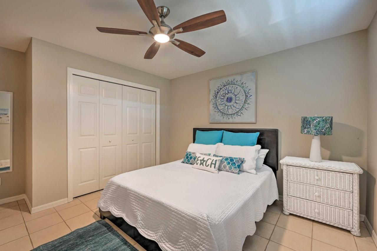 Villa Pet-Friendly Escape With Dock And Kayaks In Cape Coral Exterior foto